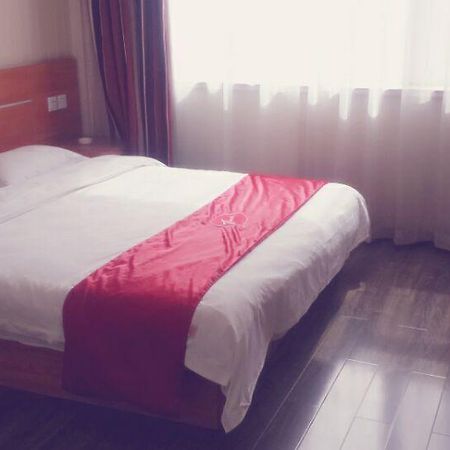 Thank Inn Chain Hotel Shanxi Lvliang Lishi Beichuanghe Road Luliang  Buitenkant foto