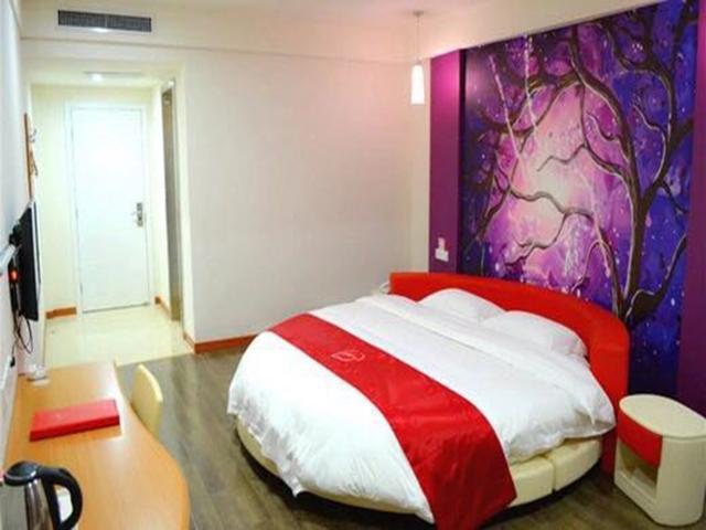 Thank Inn Chain Hotel Shanxi Lvliang Lishi Beichuanghe Road Luliang  Buitenkant foto